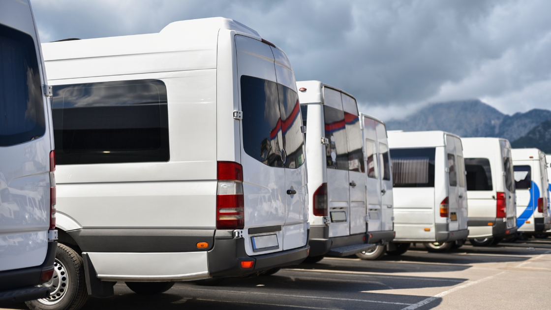 Bus holandia polska codziennie: Komfort i efektywność podróży