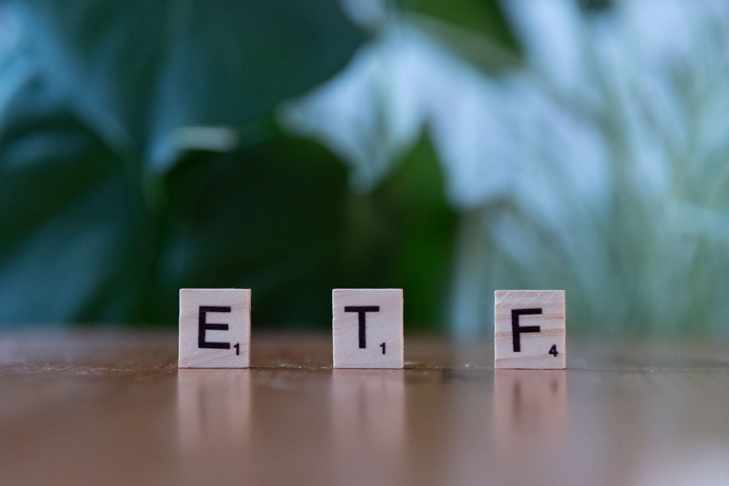 ETF-y dla początkujących – Jak zbudować zdywersyfikowany portfel inwestycyjny przy małym kapitale?
